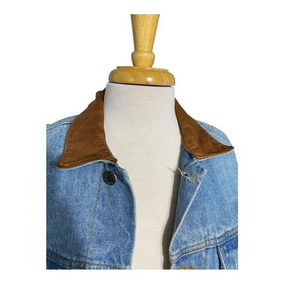 London Fog, Blue Denim Jacket with Brown leather Collar - Picture 7 of 15